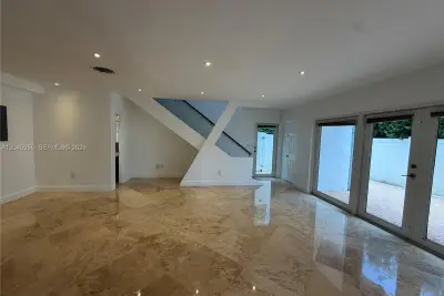 7312 Gary Ave, Miami Beach: photo 1 of 66