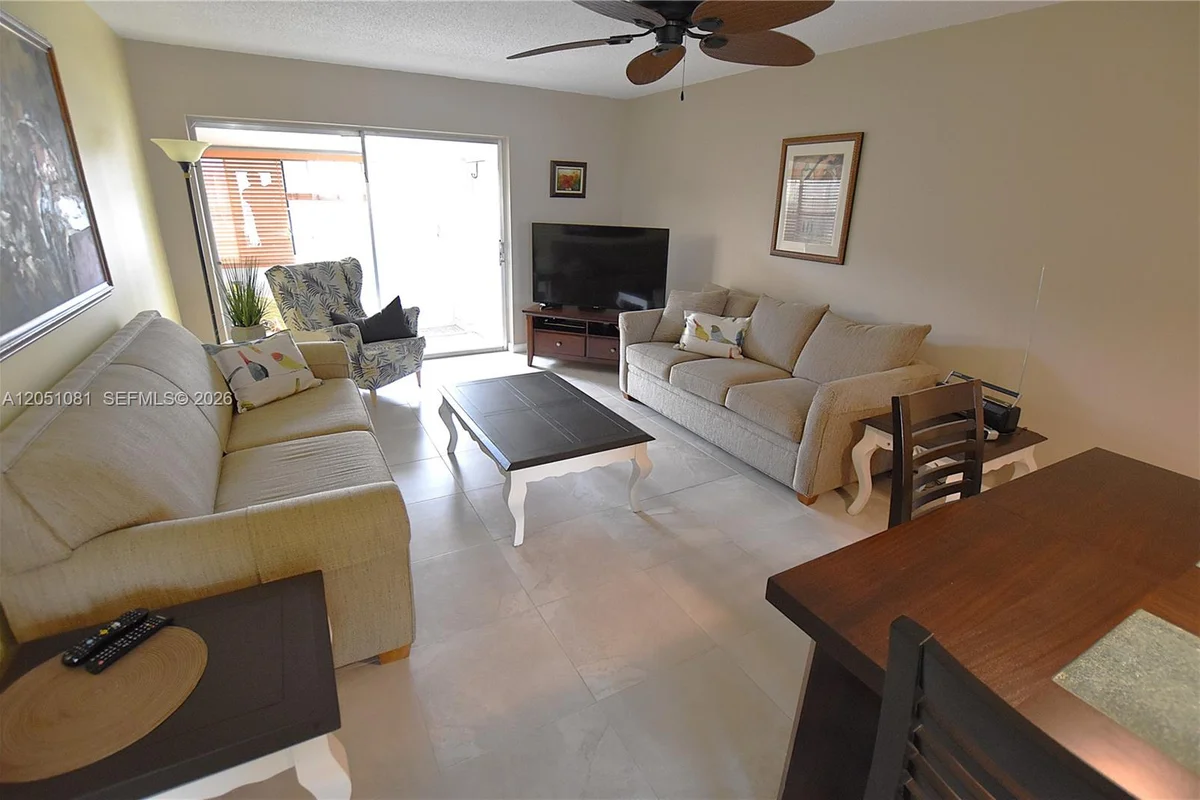 2688 Dudley Dr E #H, West Palm Beach: photo 1 of 34
