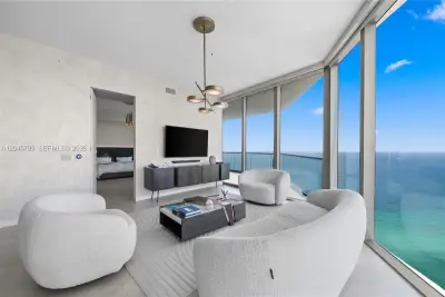 18975 Collins Ave #3204, Sunny Isles Beach: photo 1 of 30