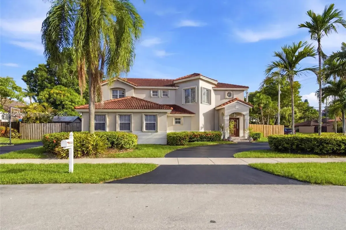11980 SW 99th St, Miami: photo 1 of 48