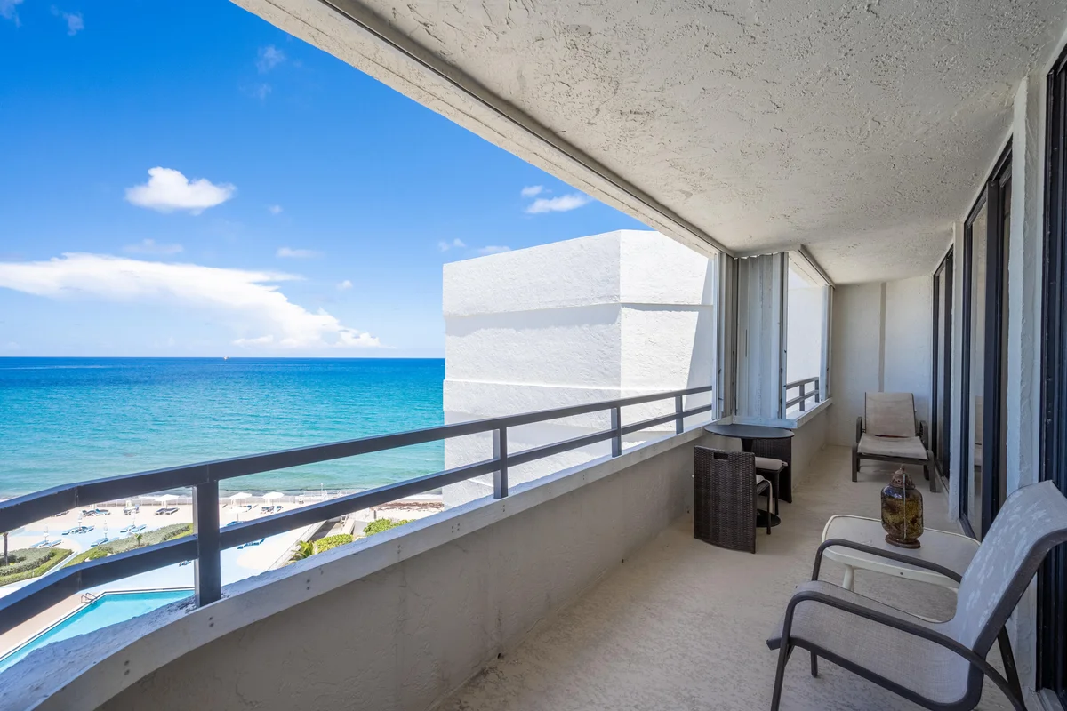 3560 S Ocean Blvd #Ph-6, South Palm Beach: photo 1 of 30