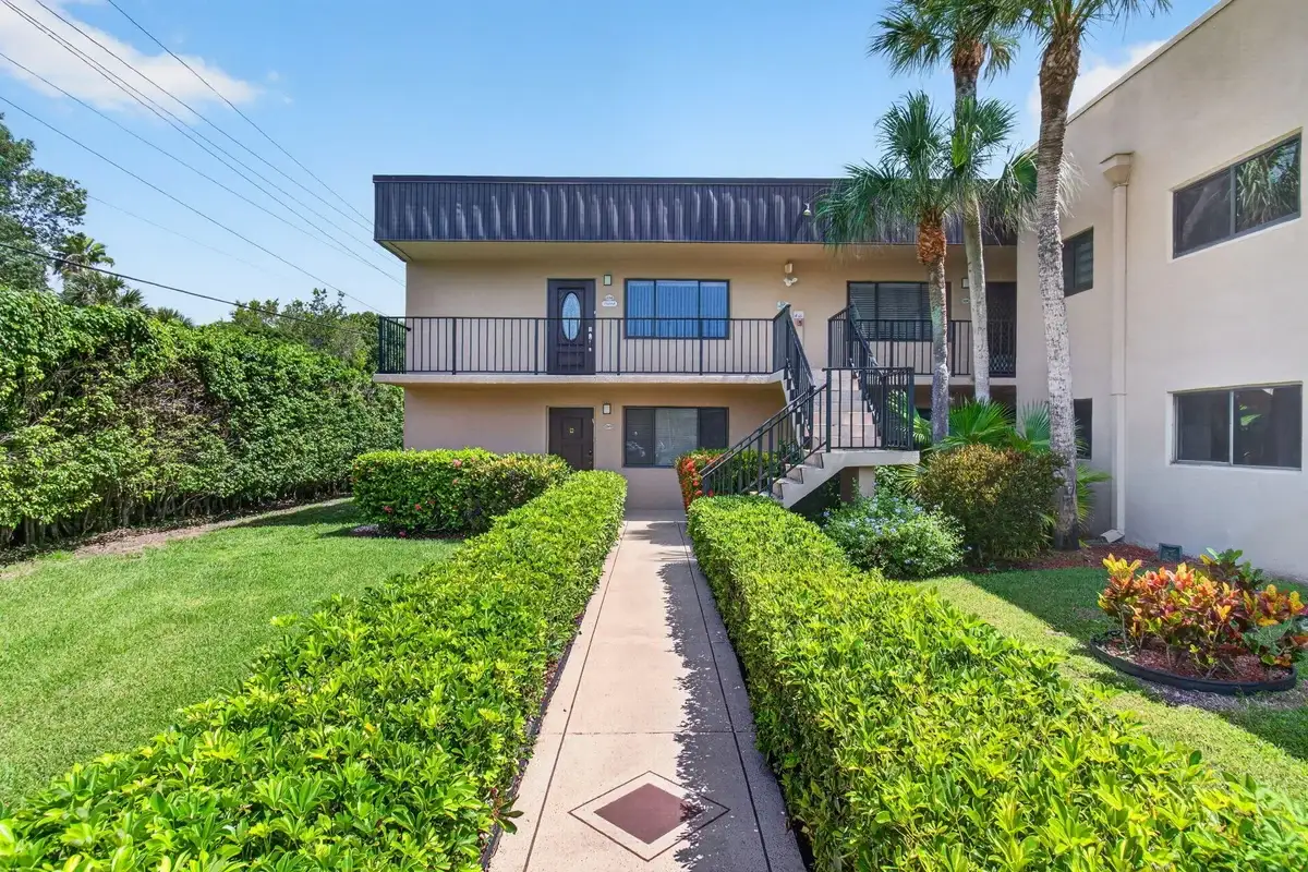 15126 Ashland St #238, Delray Beach: photo 1 of 51