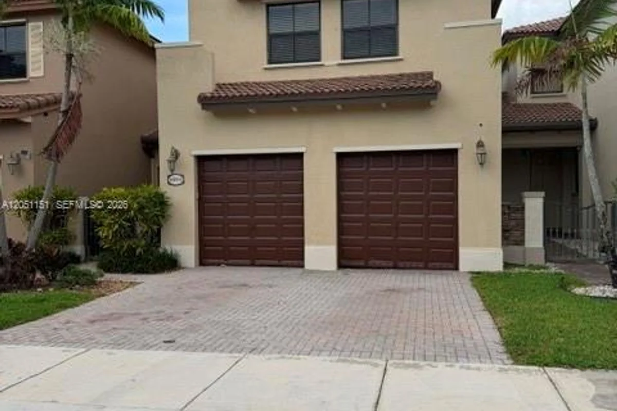 8892 SW 229th St, Cutler Bay: photo 1 of 22
