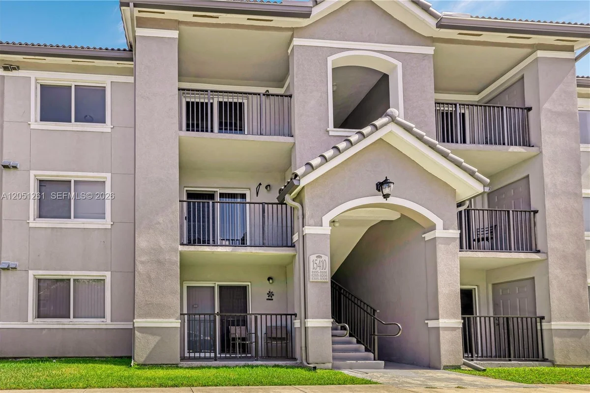 15410 SW 284th St #8305, Homestead: photo 1 of 13
