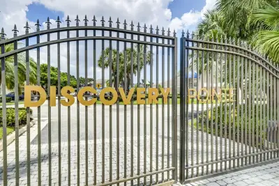 2147 Discovery Cir W, Deerfield Beach: photo 1 of 40