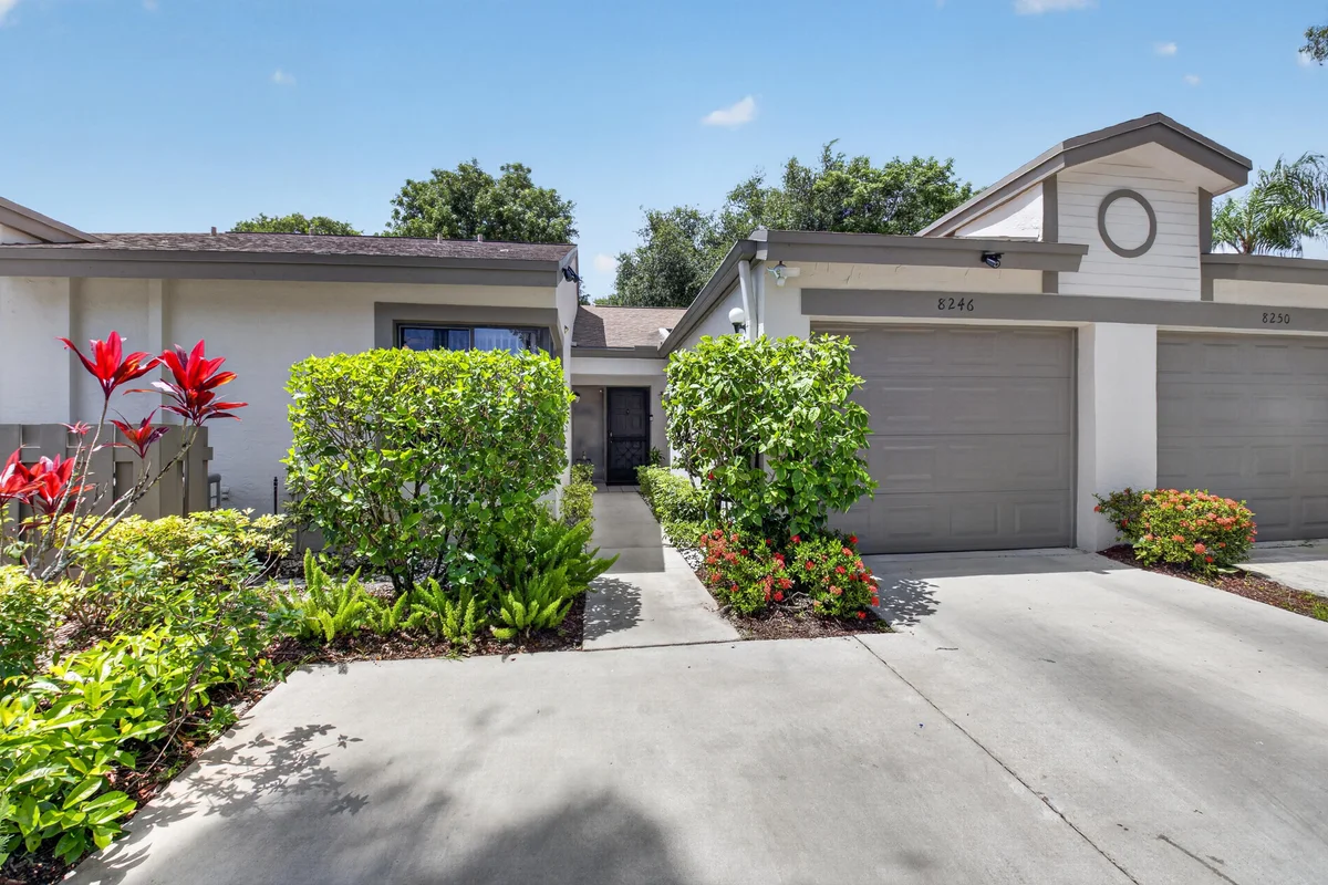8246 Springview Ter, Boca Raton: photo 1 of 53