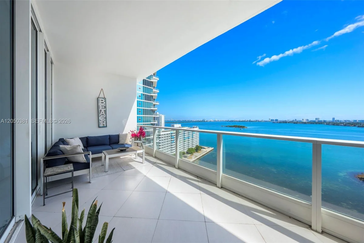 2020 N Bayshore Dr #1908, Miami: photo 1 of 54