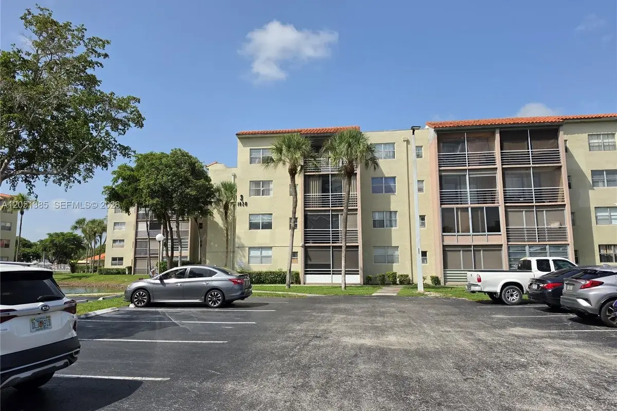 1820 SW 81st Ave #3406, North Lauderdale: photo 1 of 31