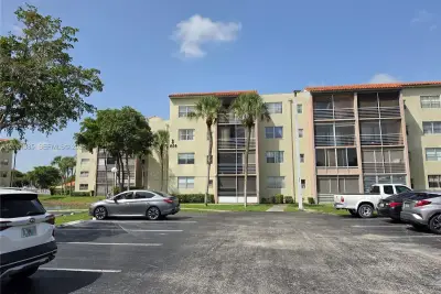 1820 SW 81st Ave #3406, North Lauderdale: photo 1 of 31