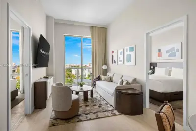 1611 SW 2nd Ave #516, Miami: photo 1 of 16