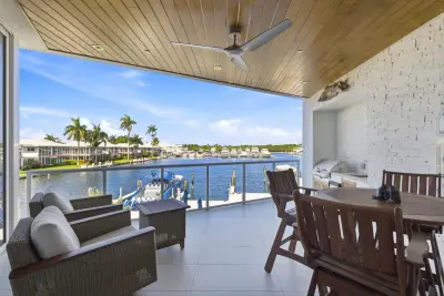 1110 Seminole Dr #201, Fort Lauderdale: photo 1 of 51