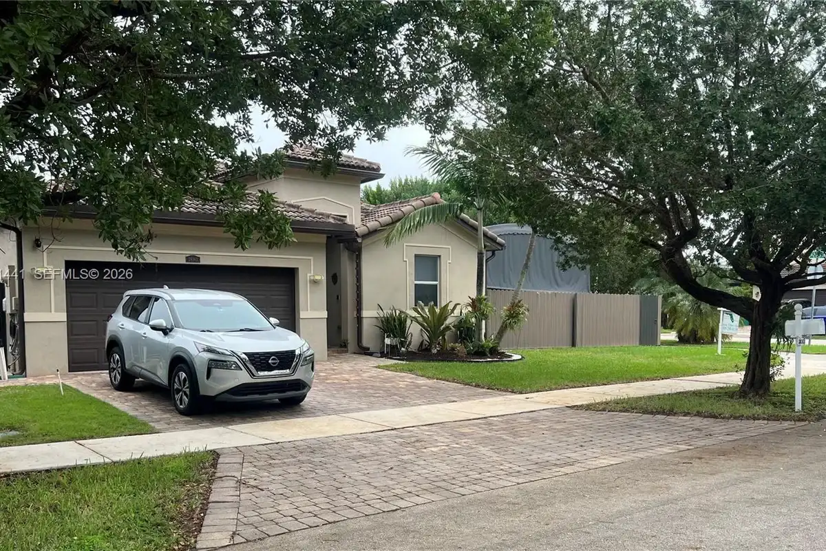 28363 SW 129th Ct, Homestead: photo 1 of 18
