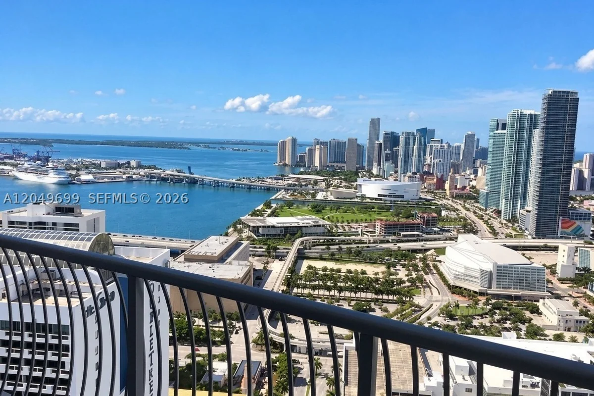 1750 N Bayshore Dr #4912, Miami: photo 1 of 17