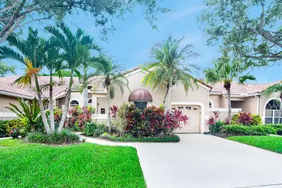 2102 Mahogany Pl, Palm Beach Gardens: photo 1 of 25
