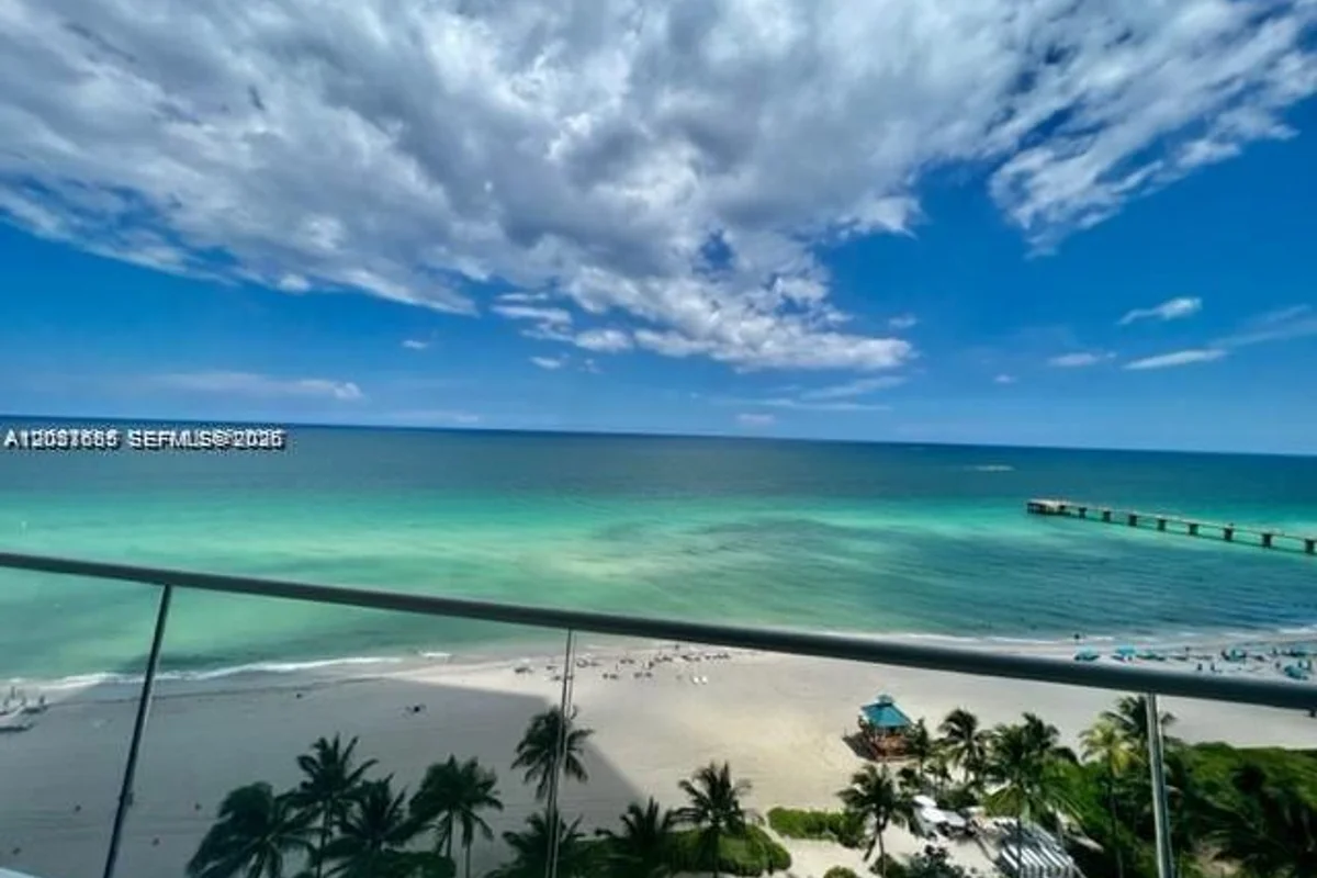 16901 Collins Ave #1104, Sunny Isles Beach: photo 1 of 44