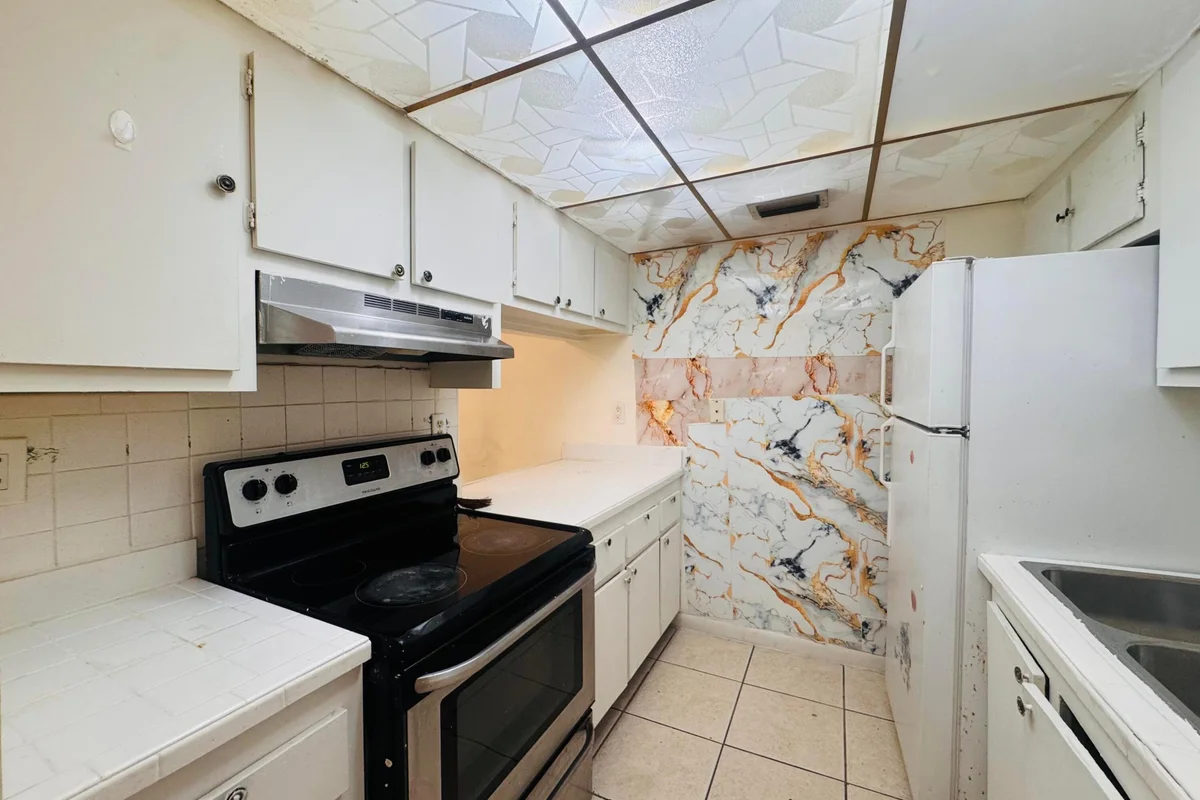 1900 N Congress Ave #107, West Palm Beach: photo 1 of 48