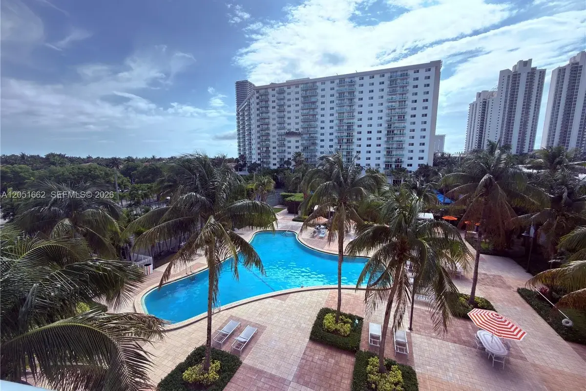 19380 Collins Ave #404, Sunny Isles Beach: photo 1 of 14