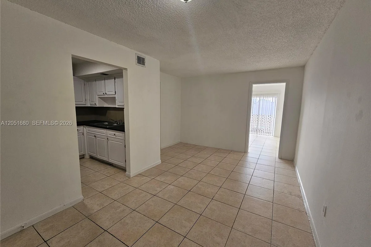 3610 NW 21st St #206, Lauderdale Lakes: photo 1 of 15