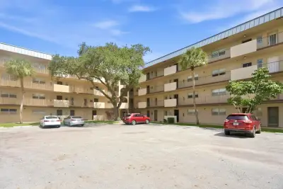 6301 N Falls Circle Dr #111, Lauderhill: photo 1 of 14