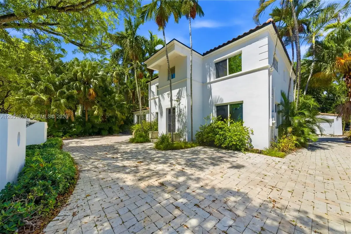 5824 Alton Rd, Miami Beach: photo 1 of 44