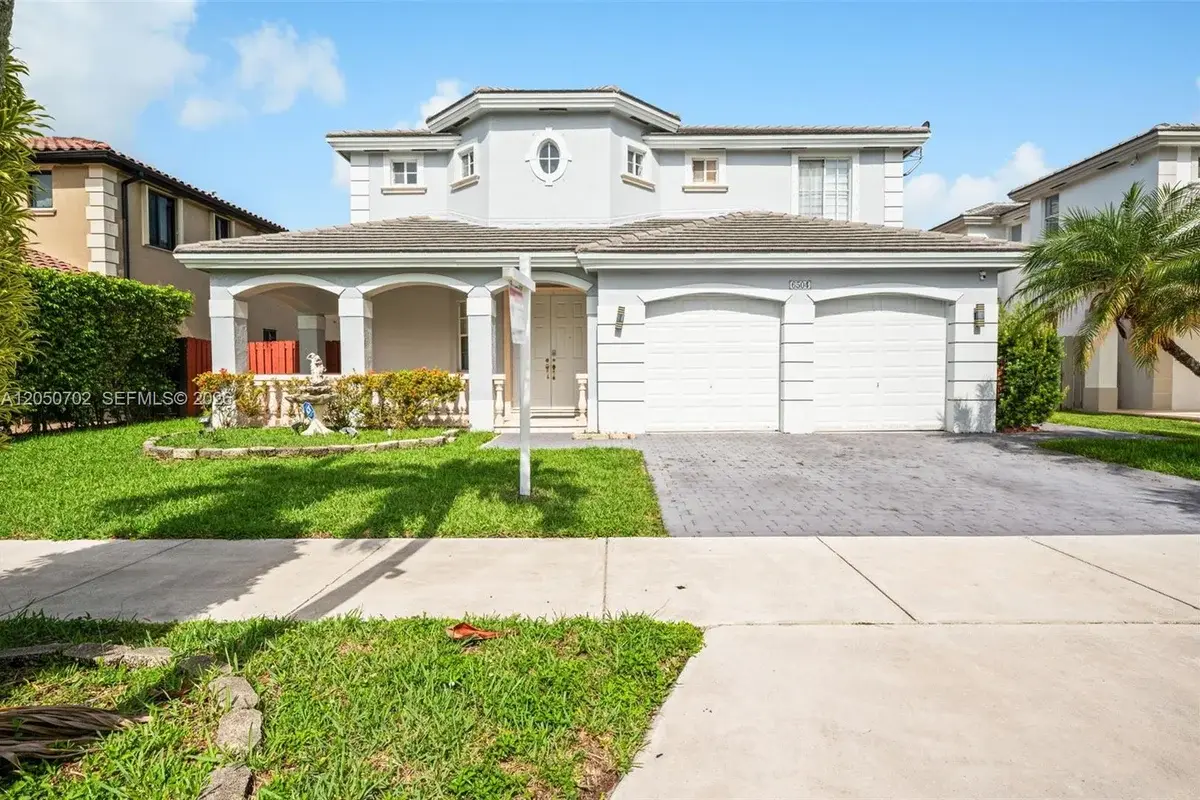 6504 SW 166th Ct, Miami: photo 1 of 41