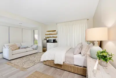 11818 Pebblewood Dr #101, Wellington: photo 1 of 13
