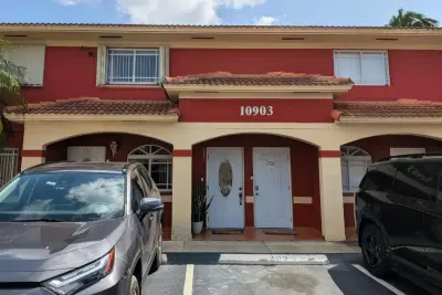 10903 W Okeechobee Rd #201, Hialeah: photo 1 of 36