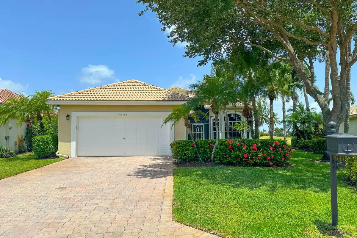 5743 Fountains Dr S, Lake Worth: photo 1 of 42