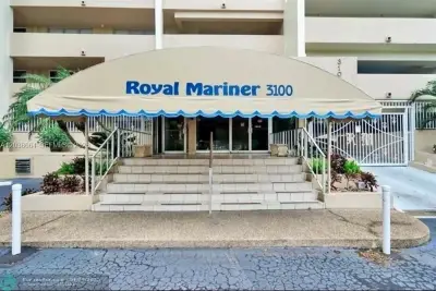 3100 NE 49th St #510, Fort Lauderdale: photo 1 of 27