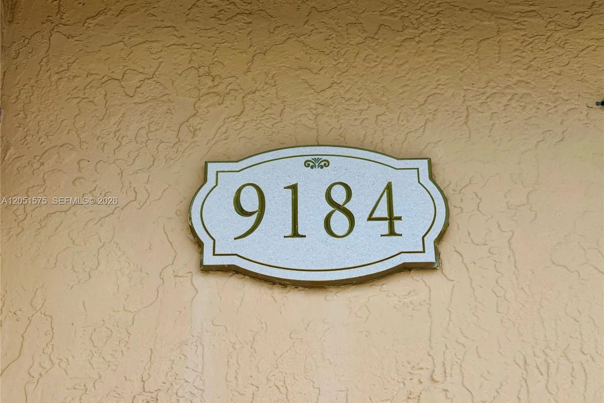 9184 NW 119 Ter #198, Hialeah Gardens: photo 1 of 9