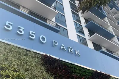 5350 NW 84th Ave #706, Doral: photo 1 of 21