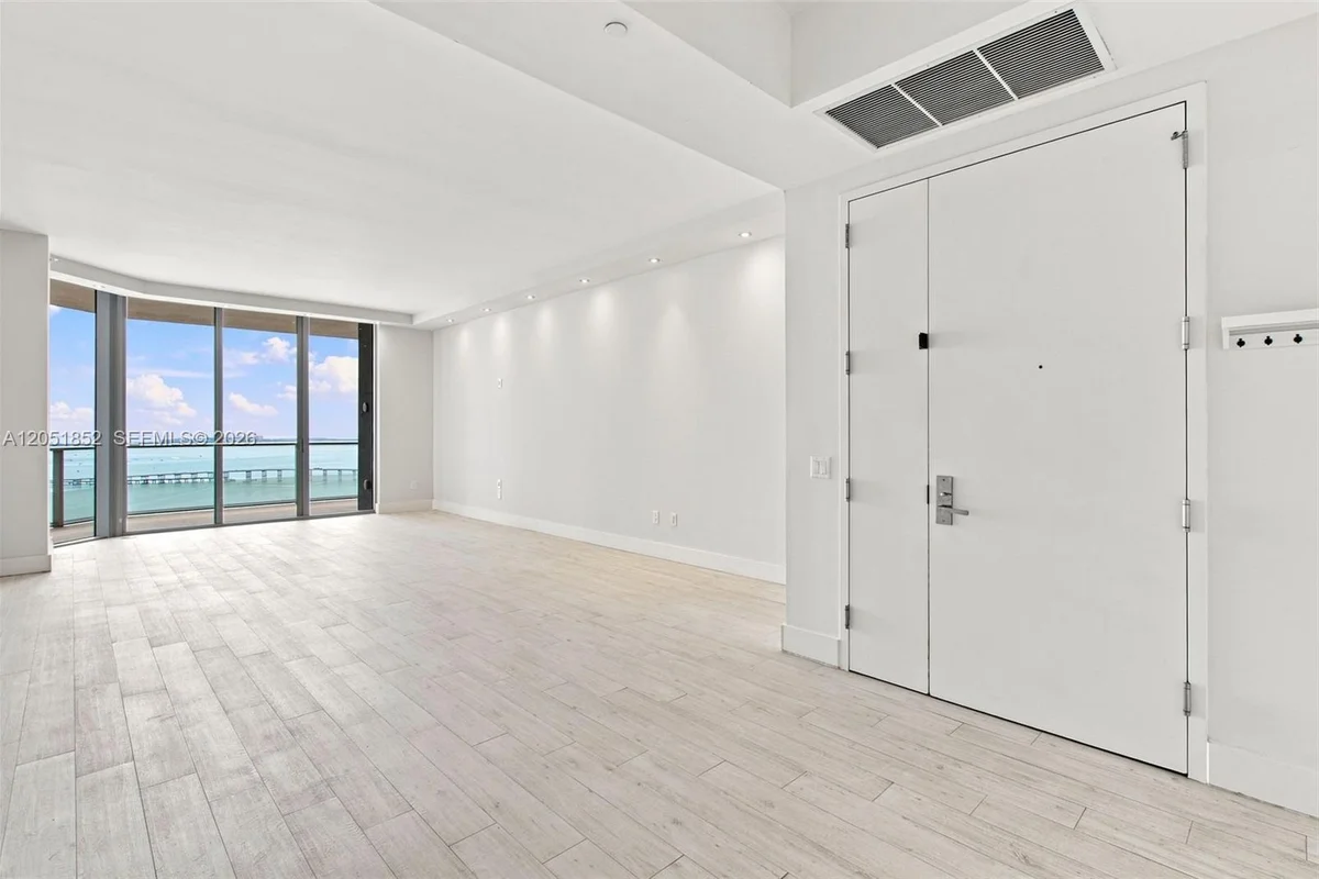 1300 Brickell Bay Dr #3804, Miami: photo 1 of 84