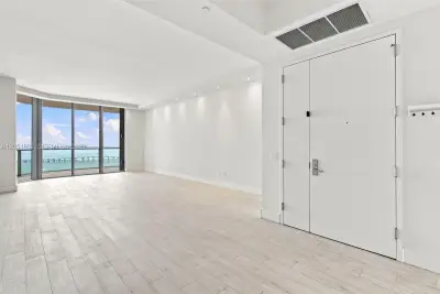 1300 Brickell Bay Dr #3804, Miami: photo 1 of 84