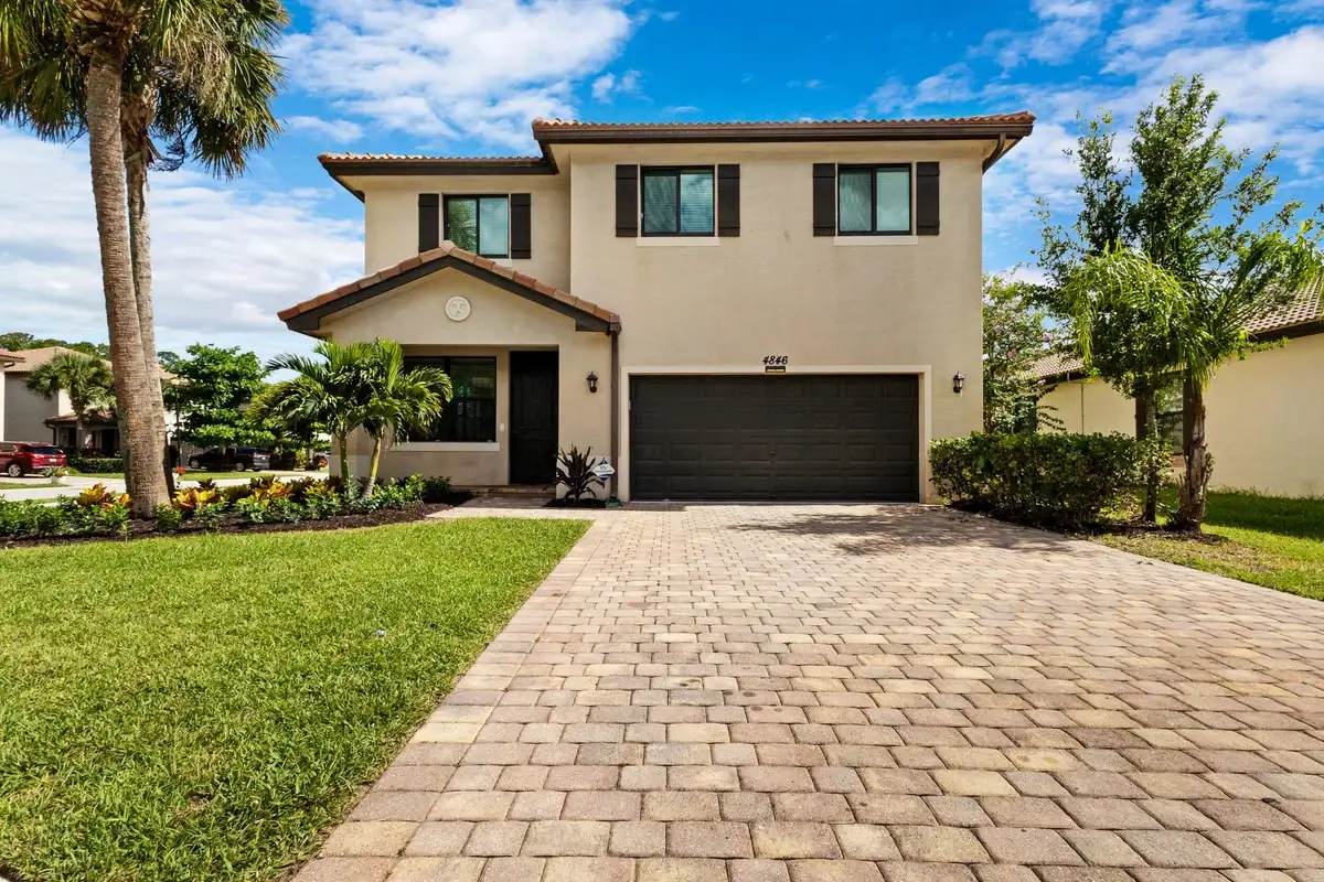 4846 Pond Pine Way, Lake Worth: photo 1 of 63