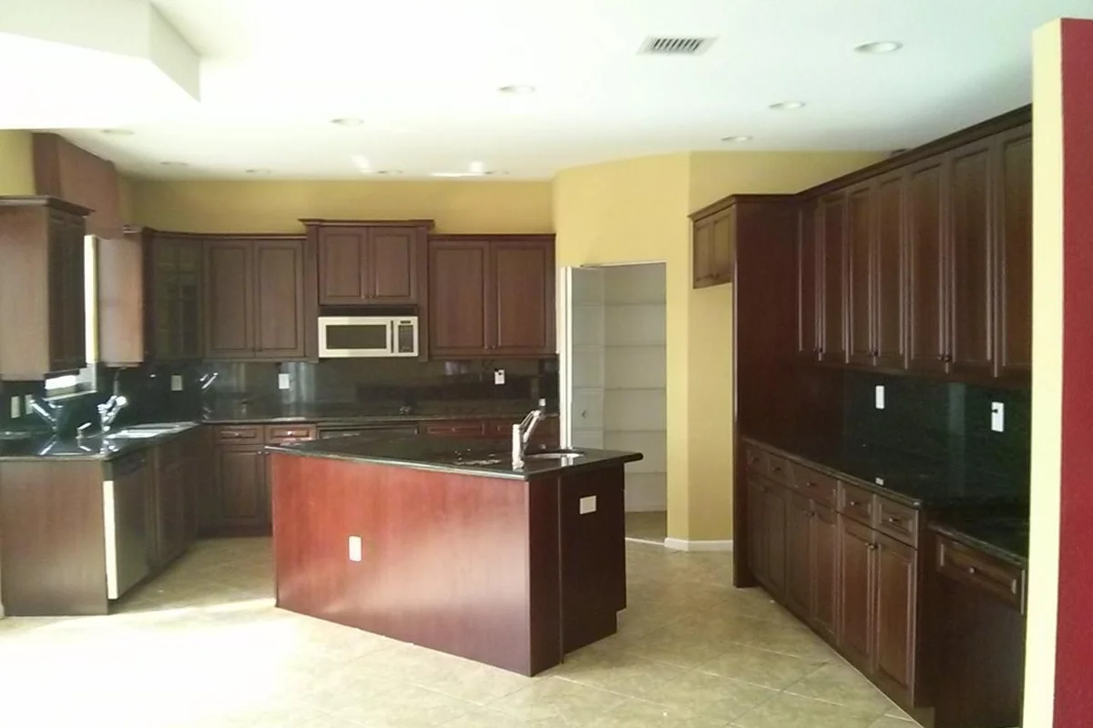 8961 Alexandra Cir, Wellington: photo 1 of 21