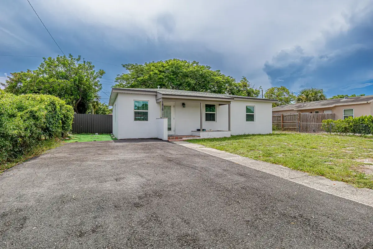 1416 S C St, Lake Worth Beach: photo 1 of 22
