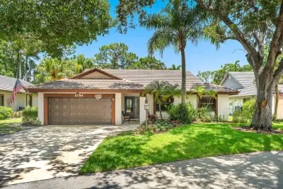 5794 Lonewood Ct, Jupiter: photo 1 of 23