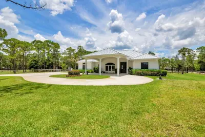 14819 Broken Arrow Pl, Palm Beach Gardens: photo 1 of 101