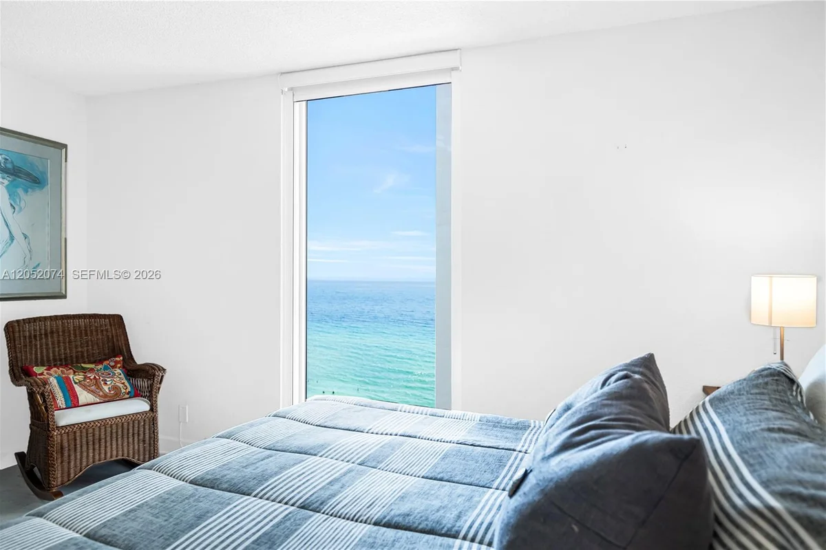 4001 S Ocean Dr #12P, Hollywood: photo 1 of 12