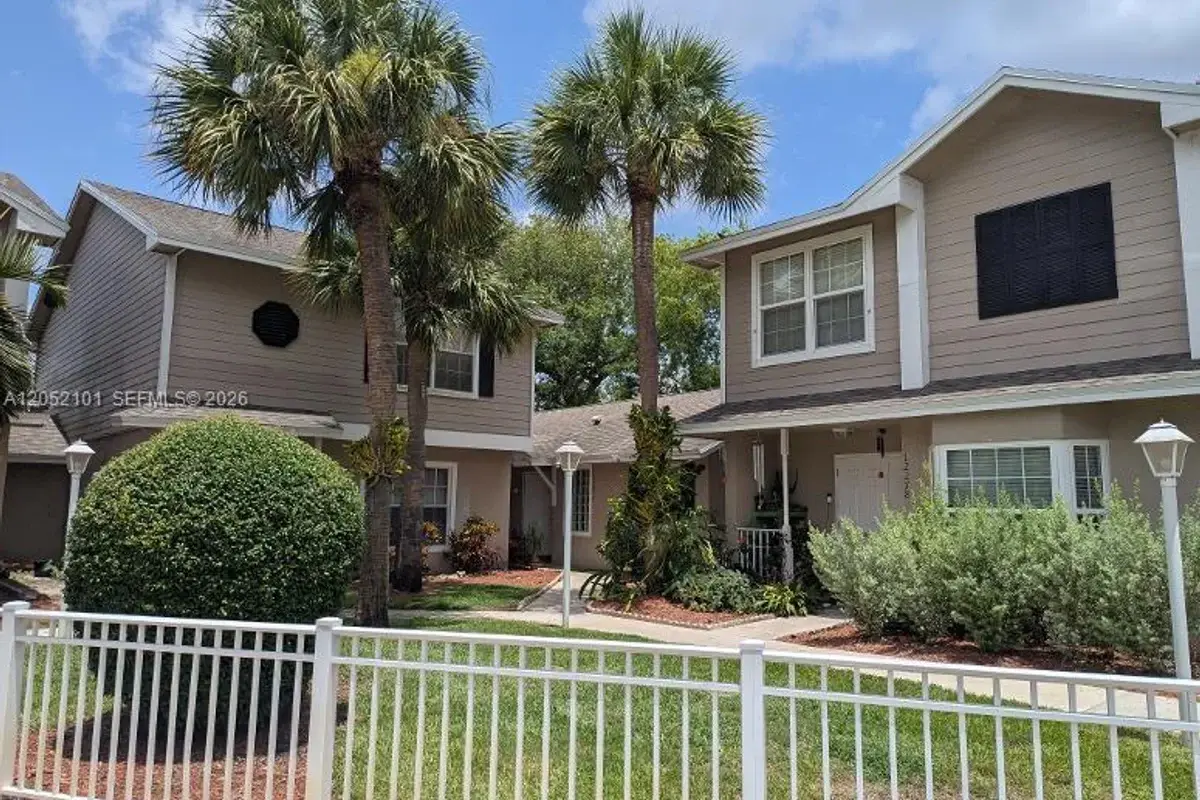 12276 NW 36th Pl, Sunrise: photo 1 of 18