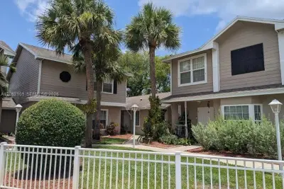 12276 NW 36th Pl, Sunrise: photo 1 of 18