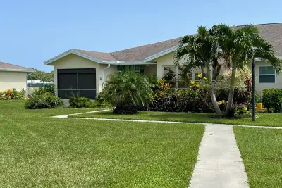 5360 Lakefront Blvd #A, Delray Beach: photo 1 of 14