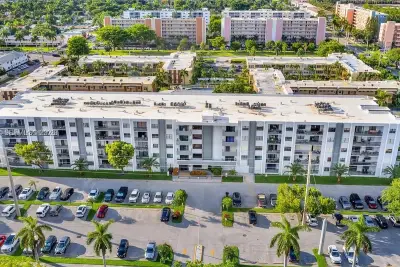 1301 NE 7th #405, Hallandale Beach: photo 1 of 14