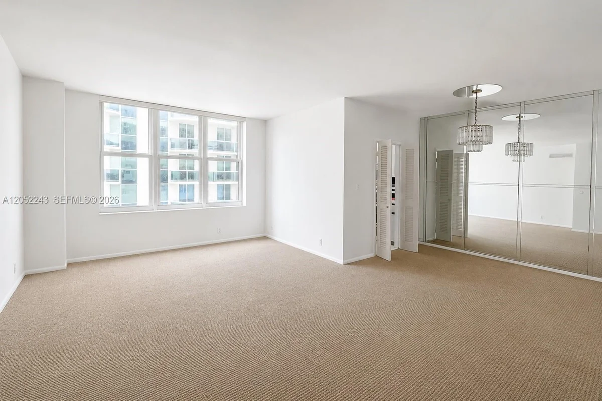 4747 Collins Ave #708, Miami Beach: photo 1 of 7