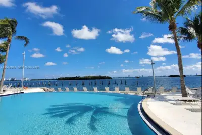 700 NE 63rd St #D506, Miami: photo 1 of 11