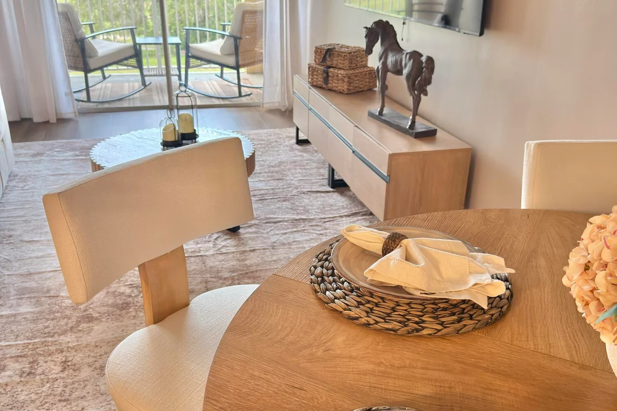 2060 Greenview Shores Blvd, Wellington: photo 1 of 24