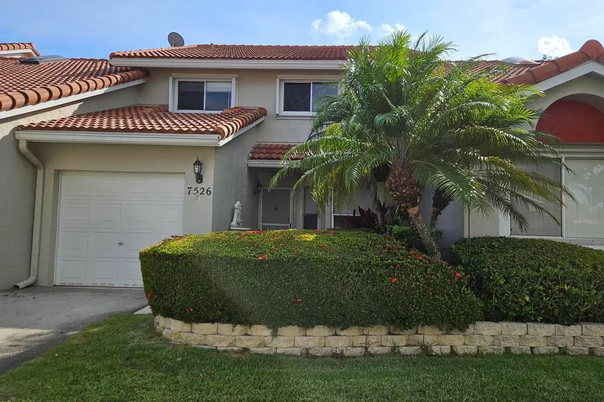 7526 Pinewalk Dr S #174, Margate: photo 1 of 26