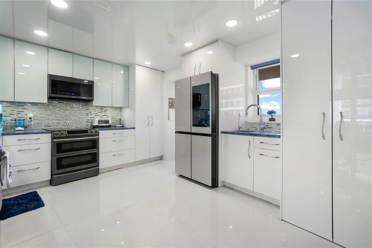 4100 Galt Ocean Dr #404, Fort Lauderdale: photo 1 of 33