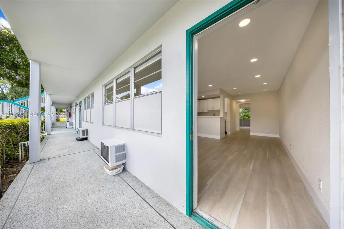 130 Ventnor I, Deerfield Beach: photo 1 of 51