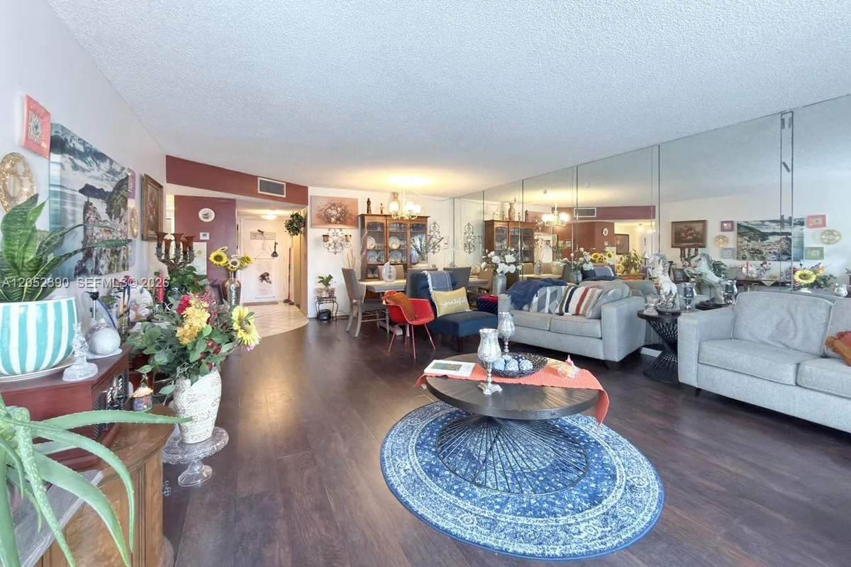 4740 NW 21st St #207, Lauderhill: photo 1 of 9